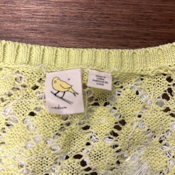NWT Anthropologie / Medium / Chartreuse L/S sweater with lace floral neckline - Picture 15 of 16